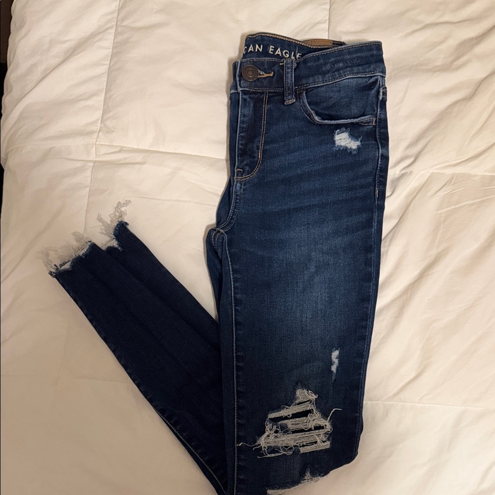 American Eagle Outfitters Women's Ripped Dark Blue Skinny Jeans